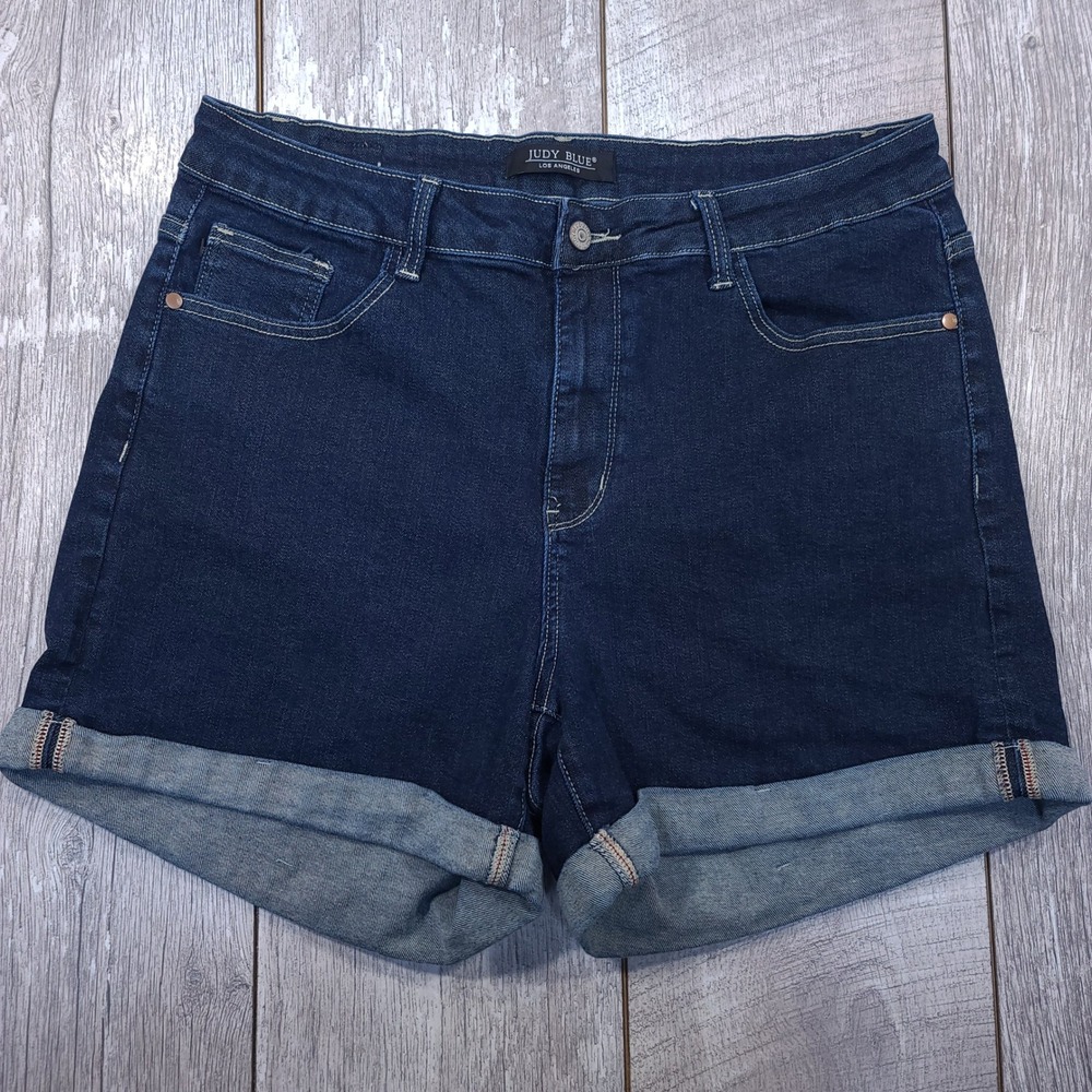Judy Blue Denim Shorts Womens 2XL Dark Blue Cuffed Stretch High Rise Better Than